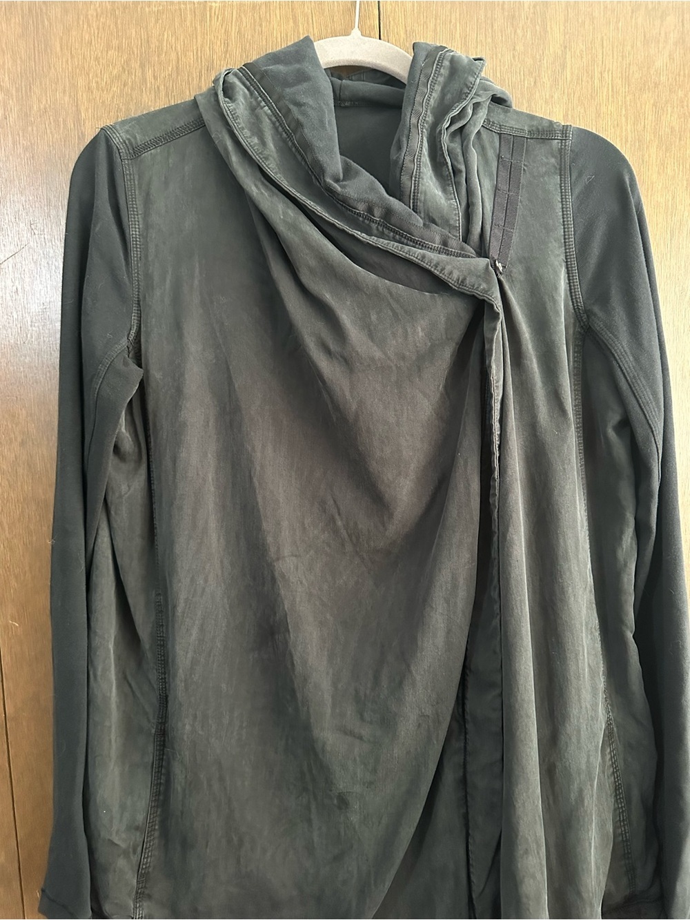 Lululemon Blissed Out Wrap Black Asymmetrical Hooded Sweater Size 6 - Picture 8 of 14